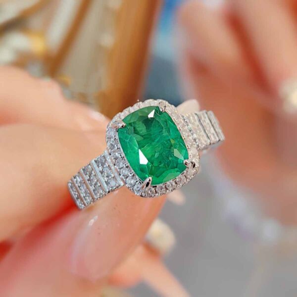 Simulated Halo Green Emerald Stone Ring