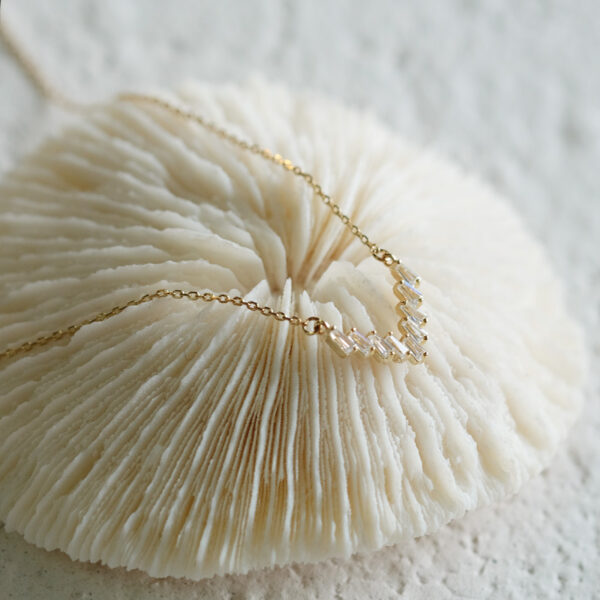 Clavicle Chain V-shaped Necklace