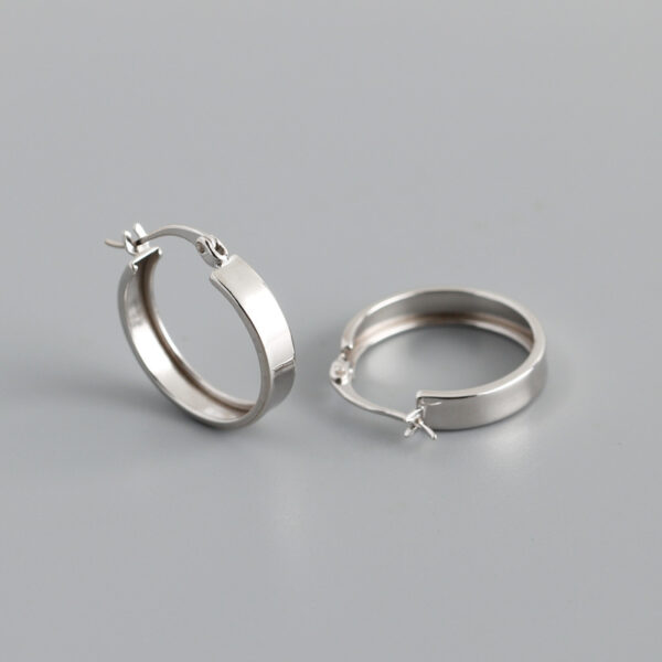 5 Silver Wide Flat Plain Earring Clik